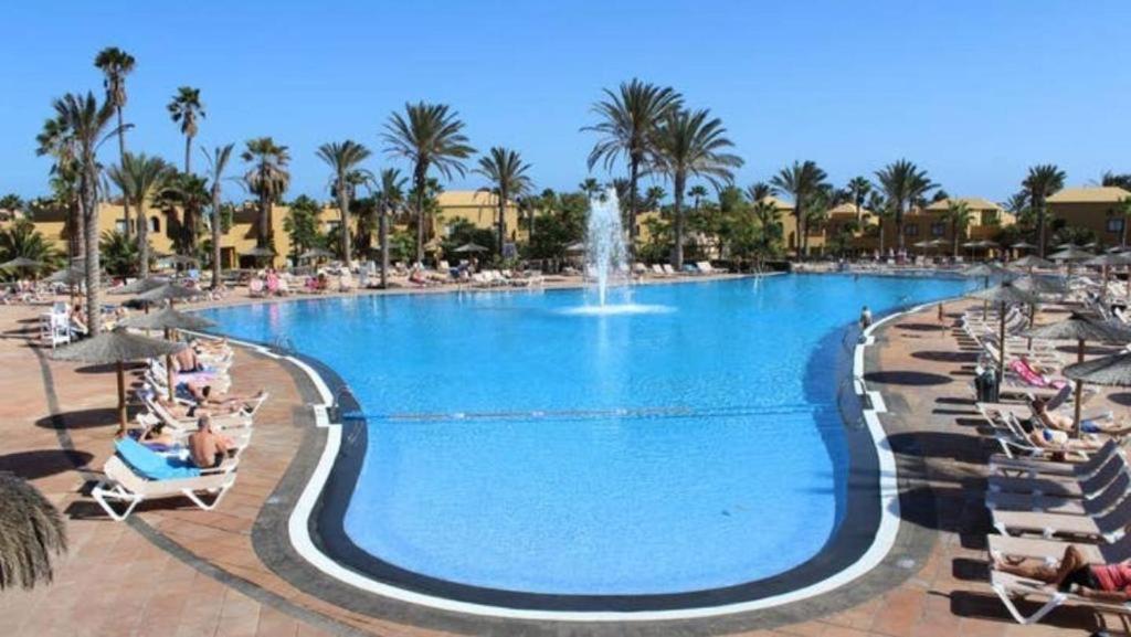 Ferienwohnung Oasis Tamarindo Poppins Pool E Terrace Corralejo Exterior foto